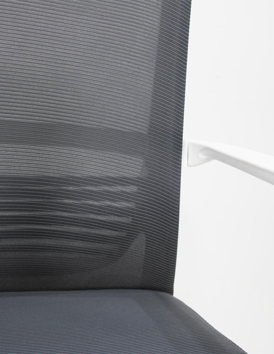 Silla de escritorio Cardona de mesh 4