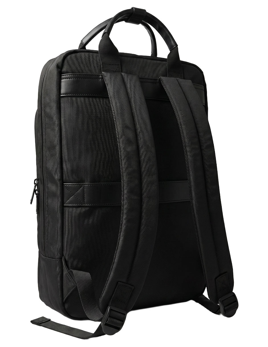 Mochila con portalaptop Ground Electronics impermeable