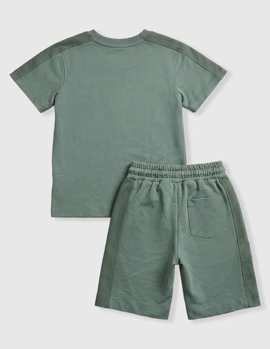Conjunto para niño