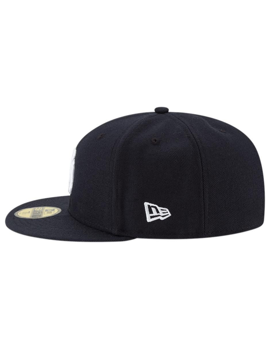 Gorra visera plana cerrada casual New York Yankees para hombre 3