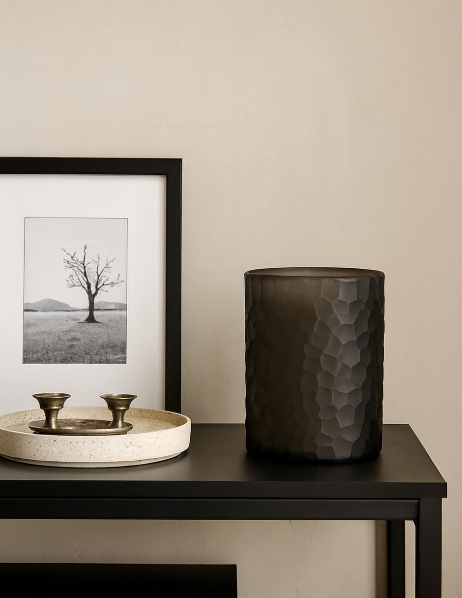 Jarrón carved 10cm café