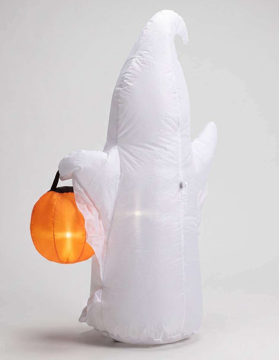 Inflable decorativo forma de fantasma Cementerium 3