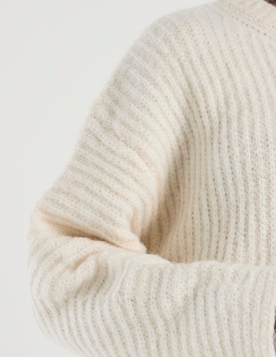 Suéter cuello redondo para mujer