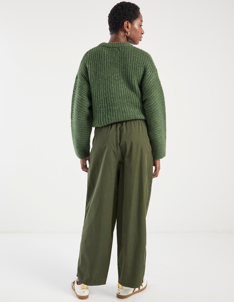 Pantalón relajado para mujer 6