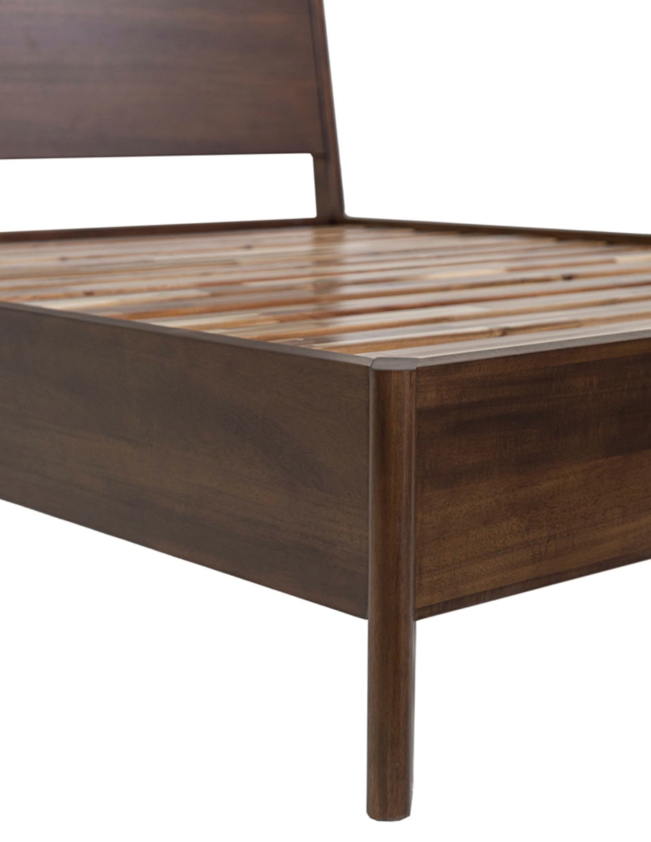 Cama de madera 8