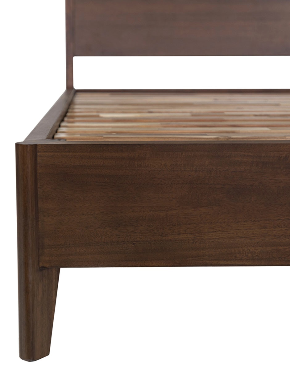 Cama de madera 9