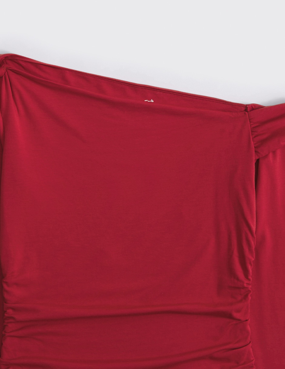 Top Abercrombie & cuello asimétrico escote bardot 2