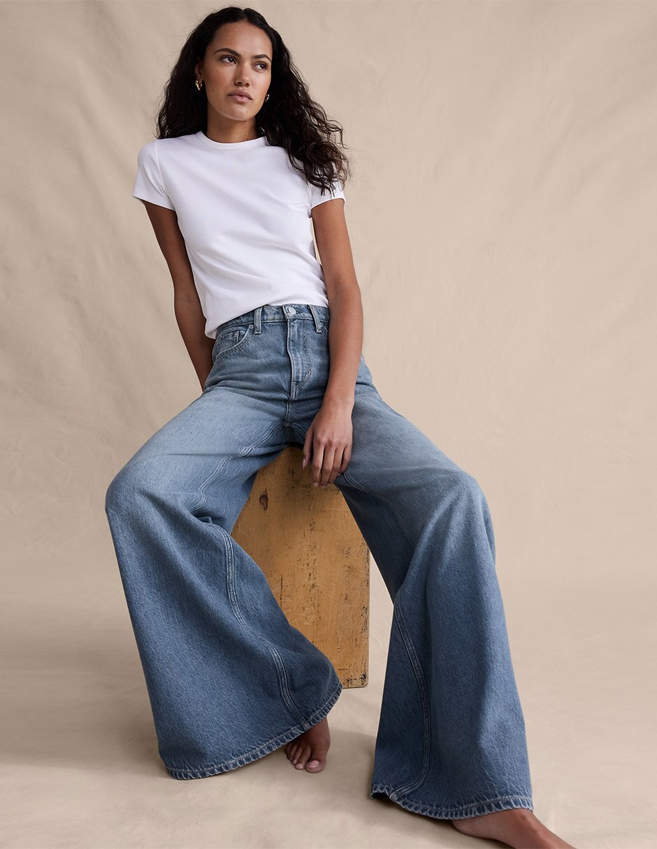 Jeans acampanado para mujer 4