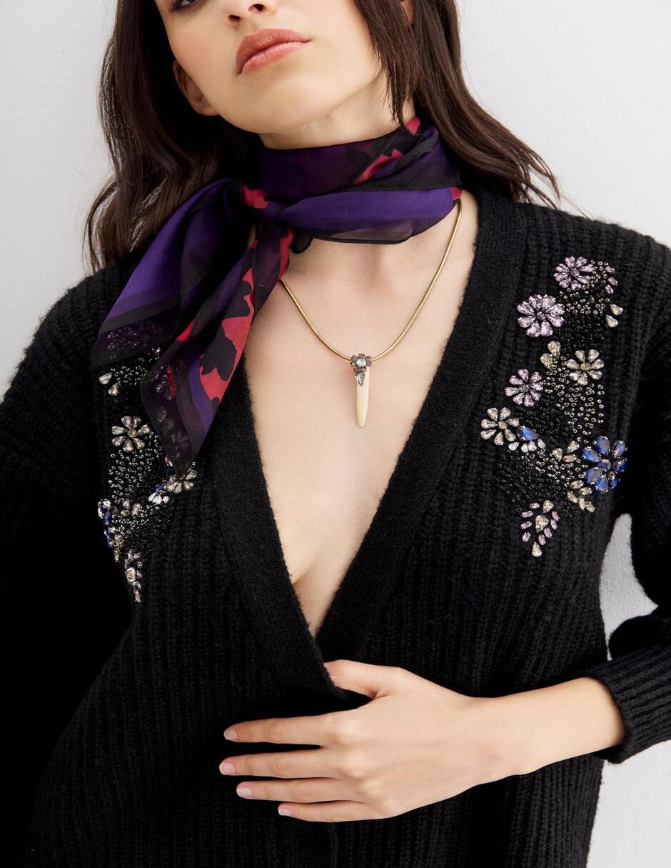 Suéter cuello V para mujer