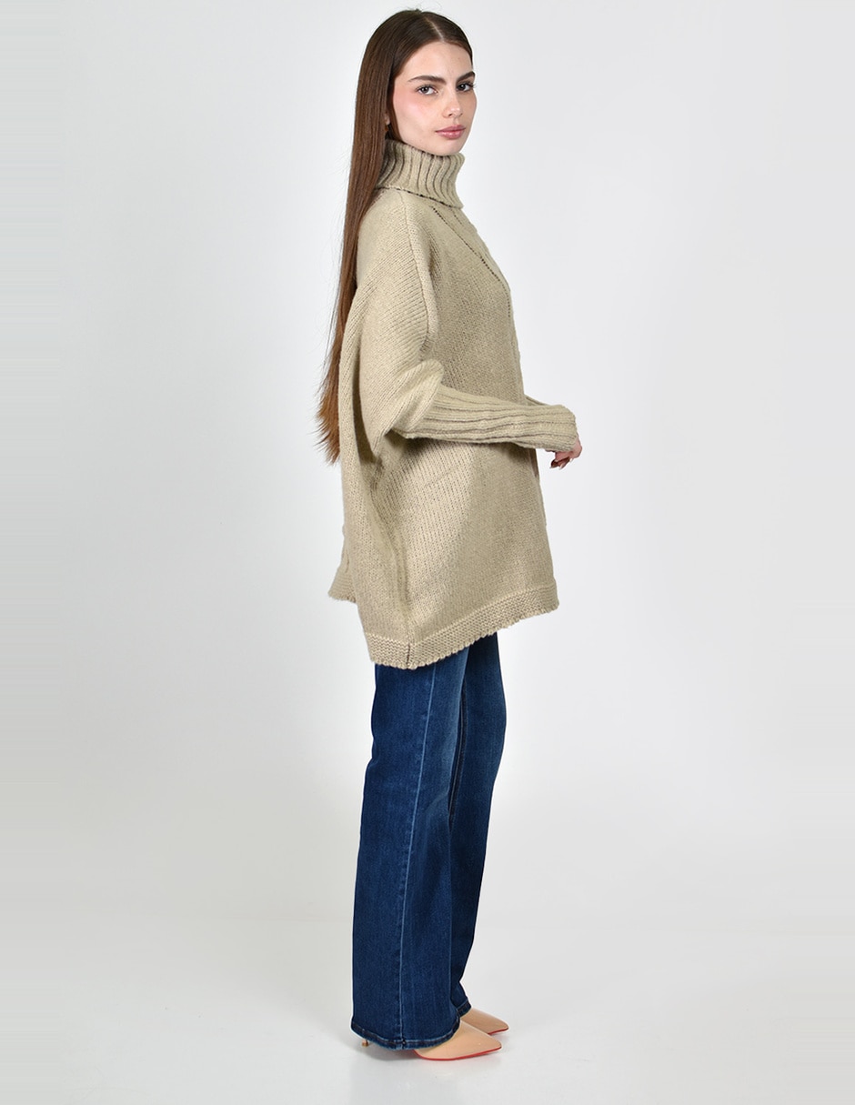 Suéter cuello tortuga para mujer 10