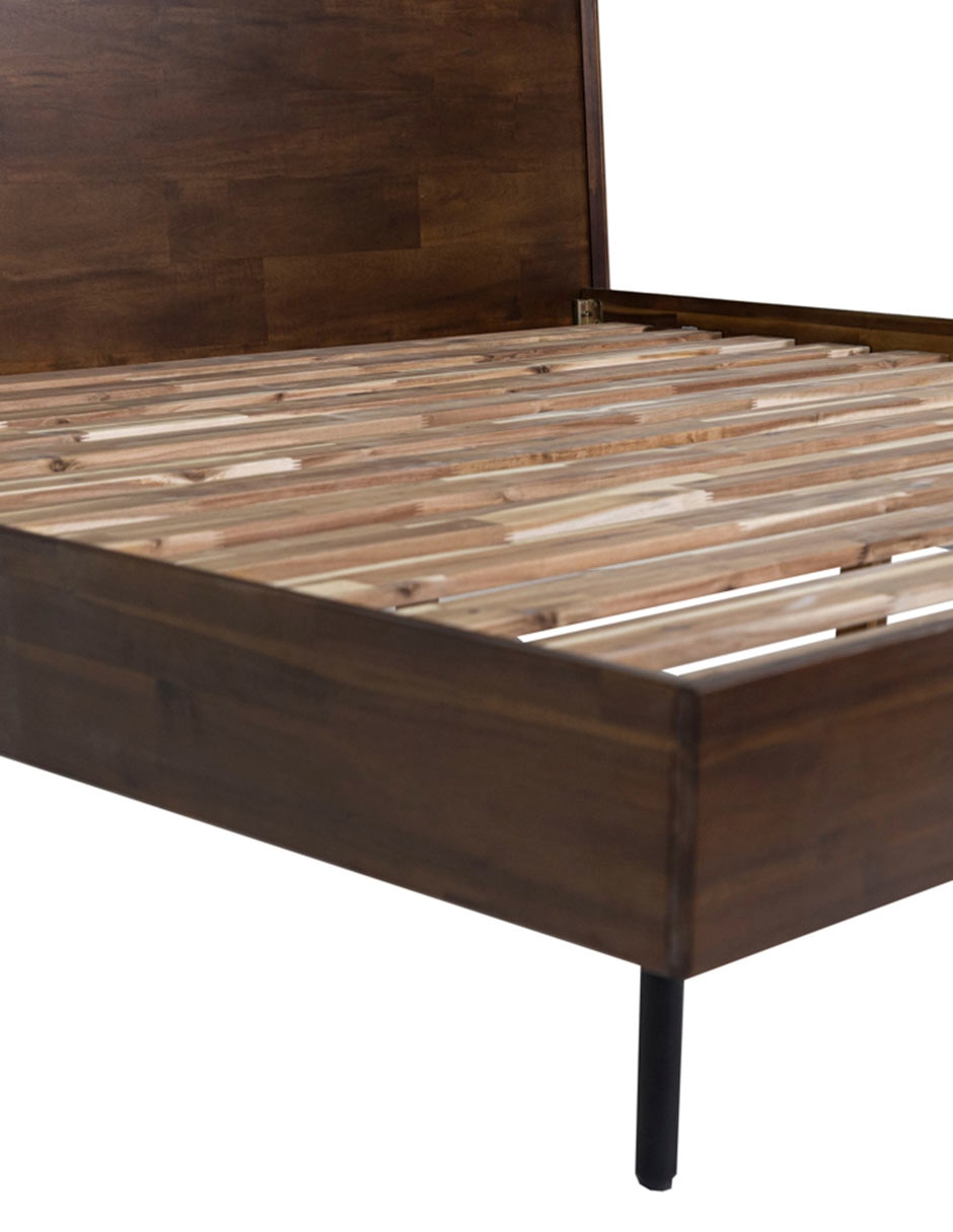 Cama 8