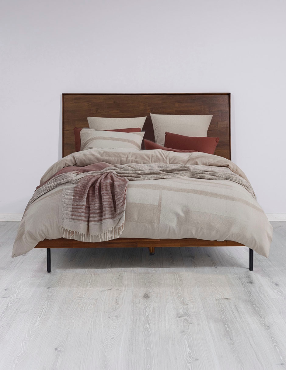 Cama 10