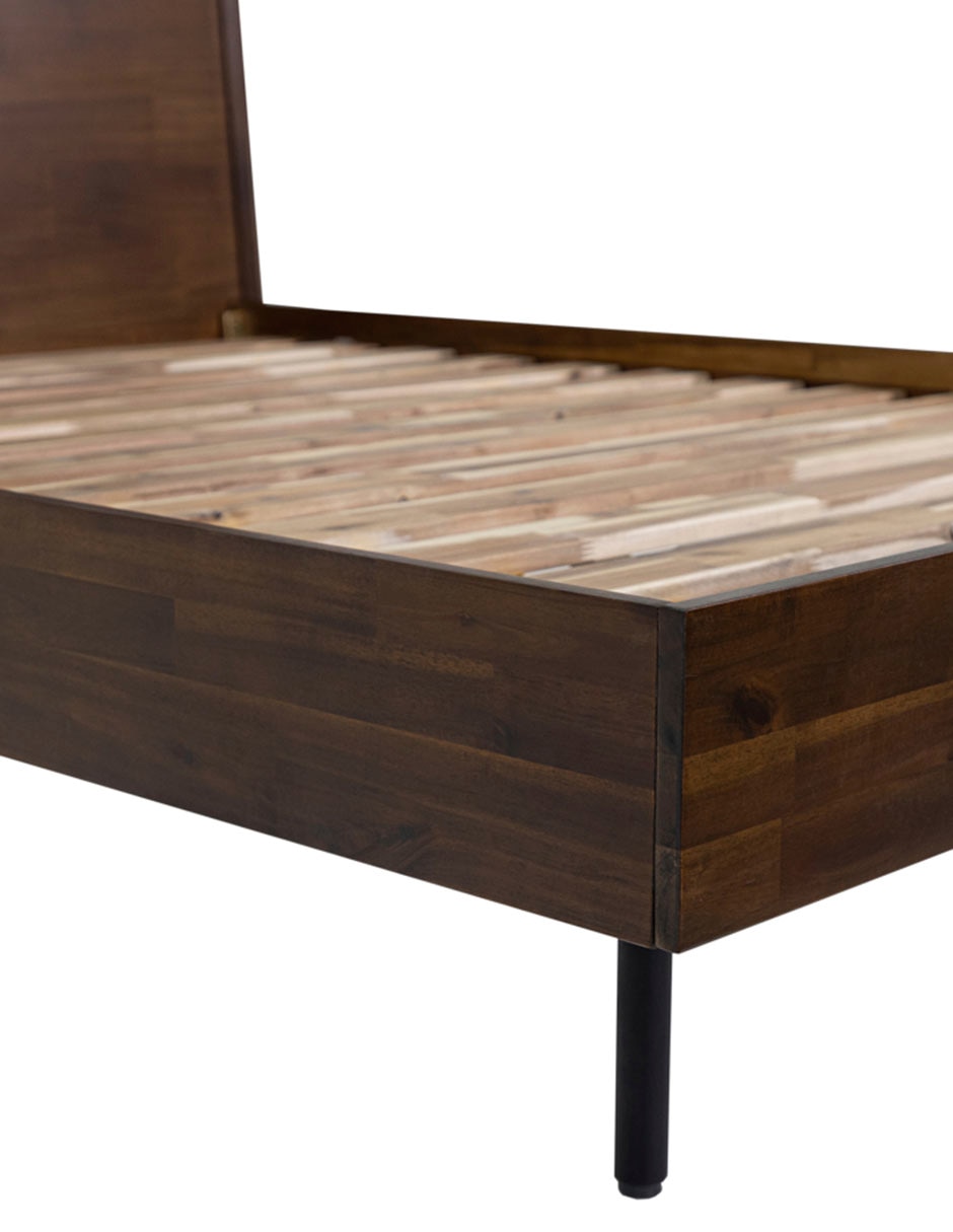 Cama 8