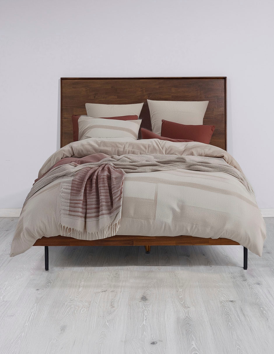 Cama 10