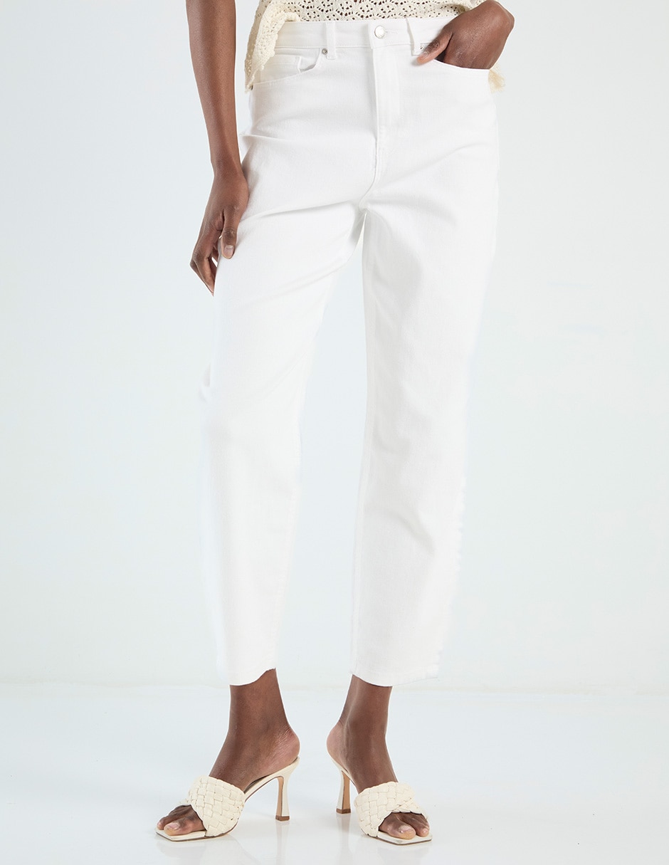 Jeans relaxed slim para mujer 1