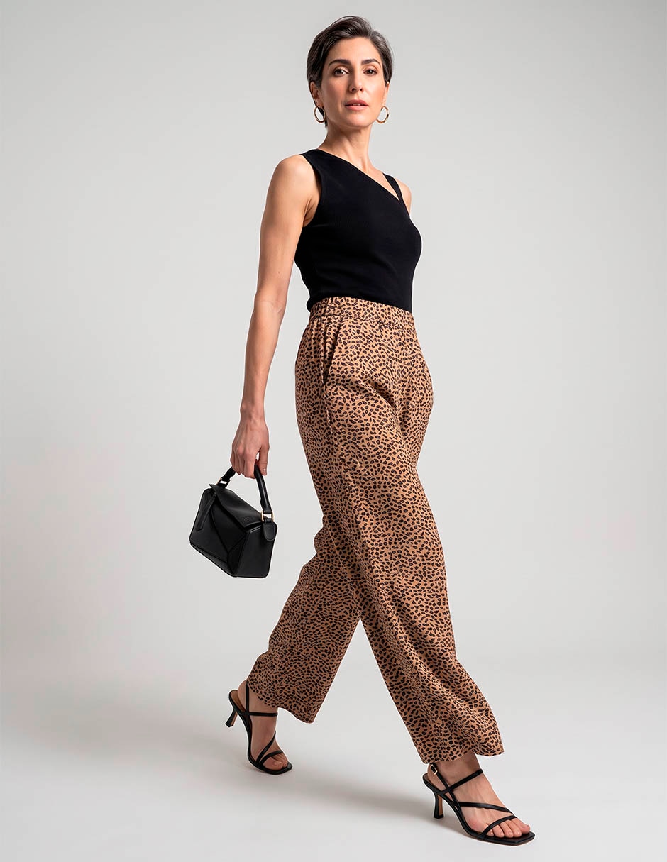 Pantalón amplio para mujer 3