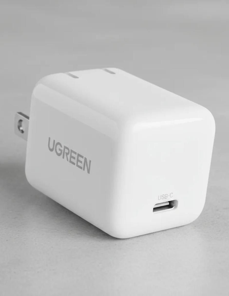 Cargador pared Ugreen de 30 W USB tipo C Nexode Mini GaN