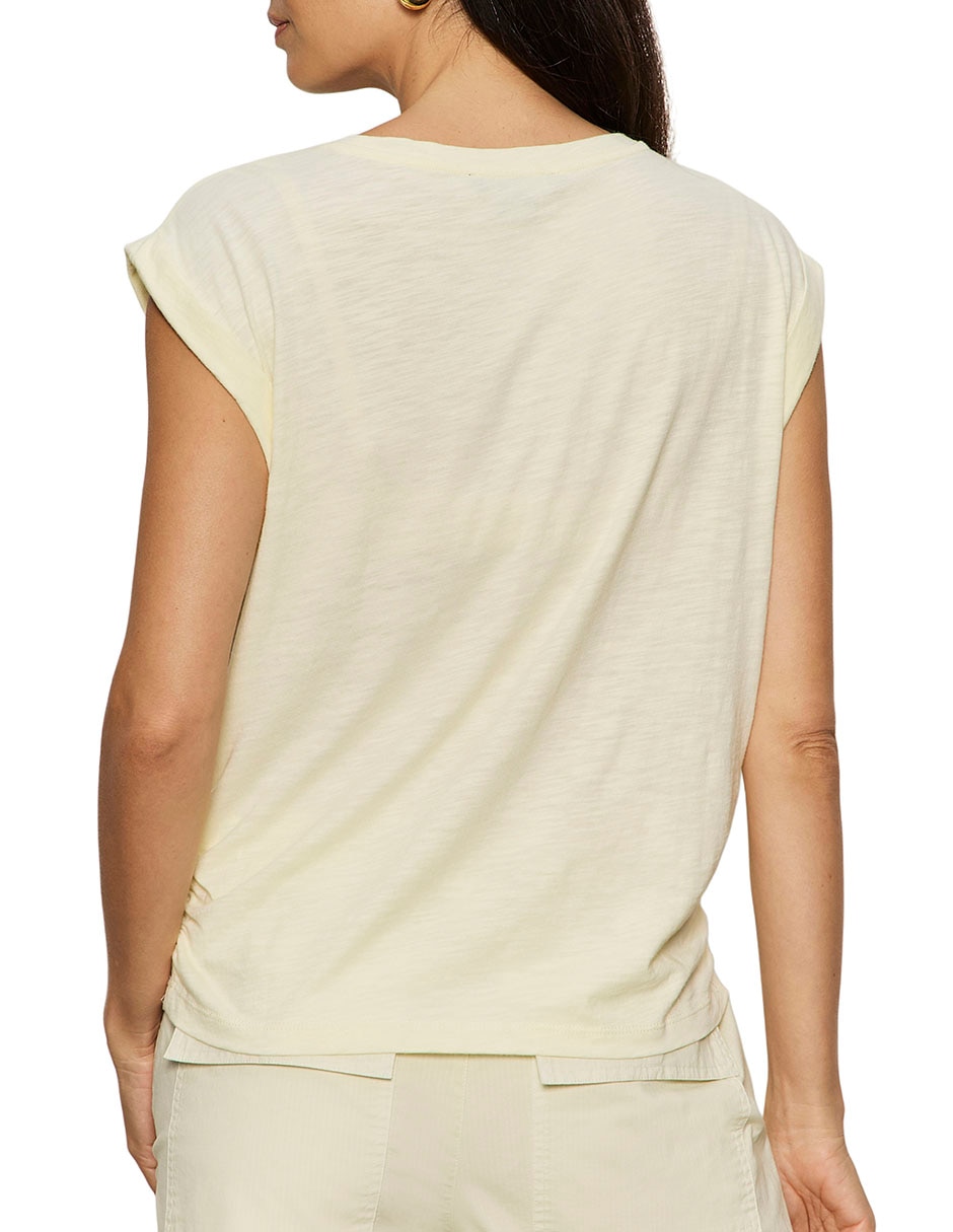 Playera sin manga cuello redondo para mujer 6