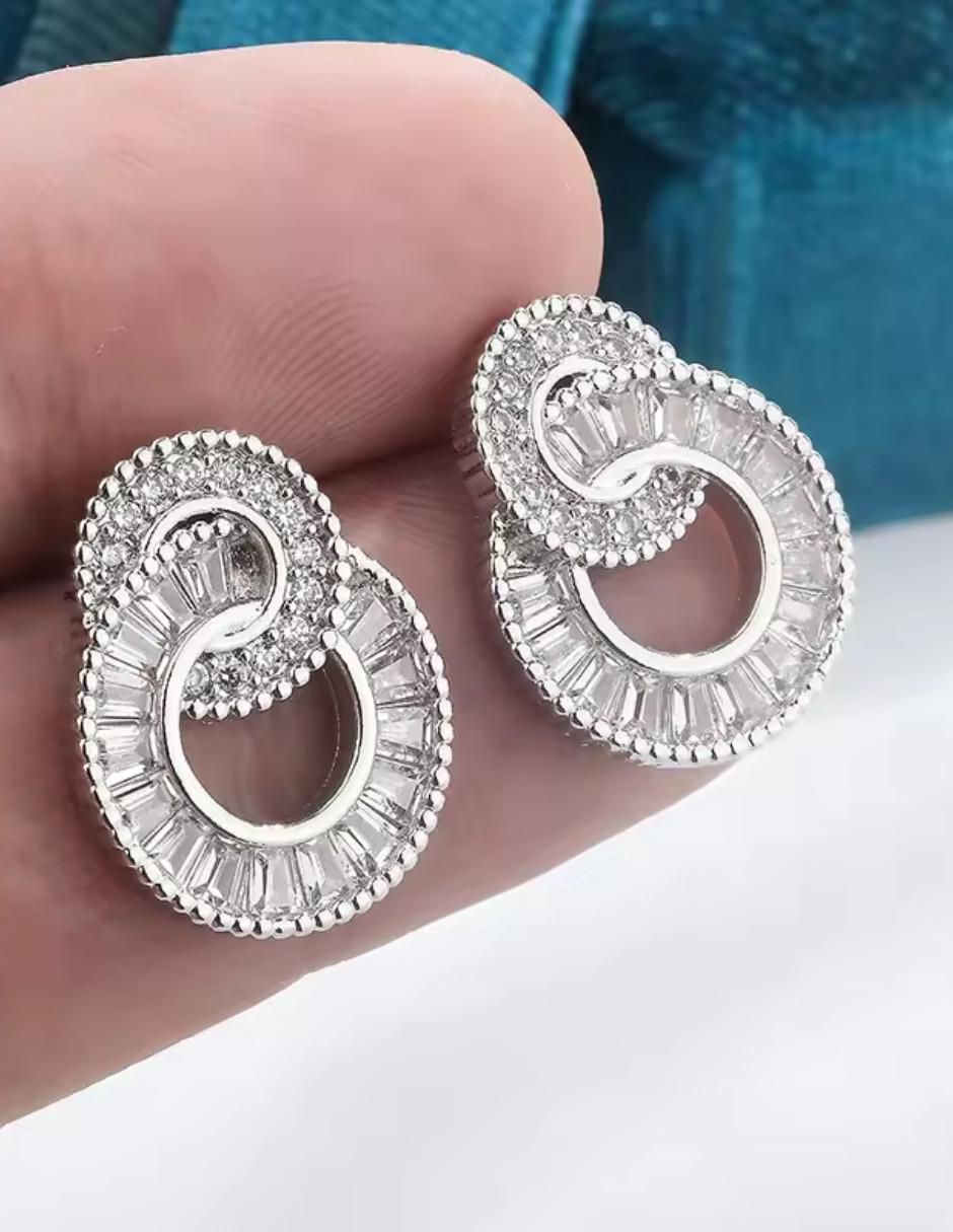 Aretes redondos