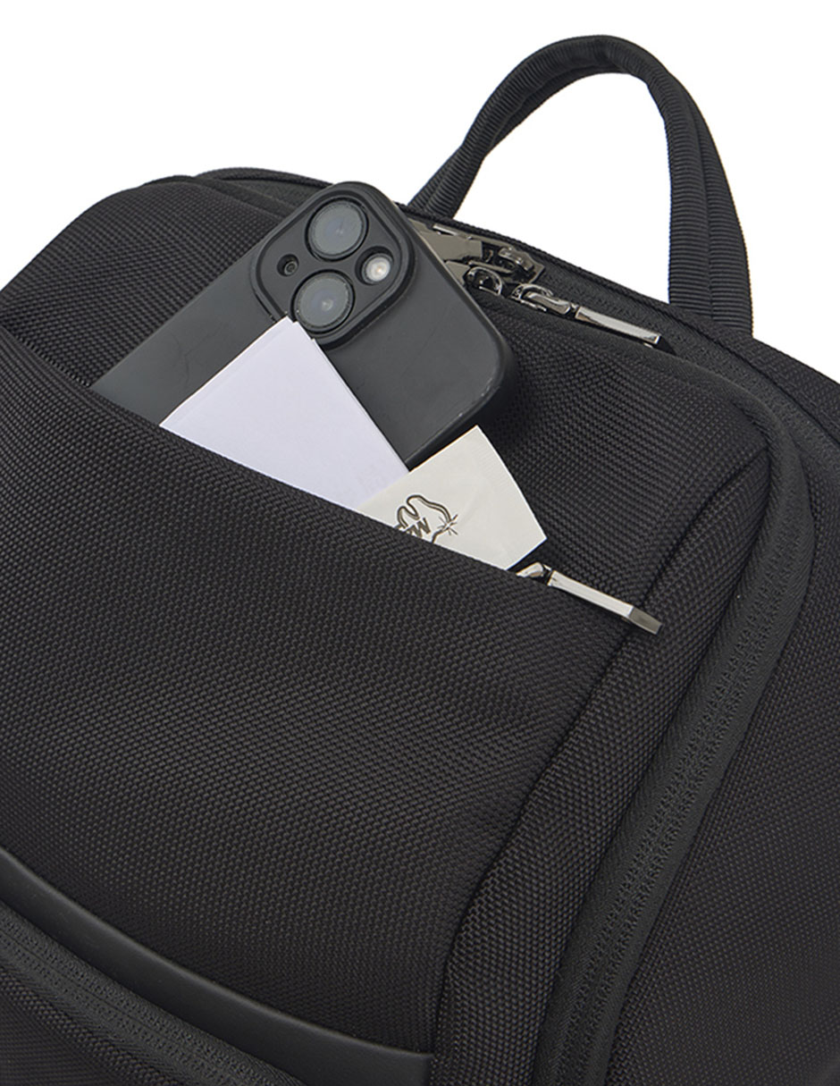 Mochila con portalaptop para hombre 3