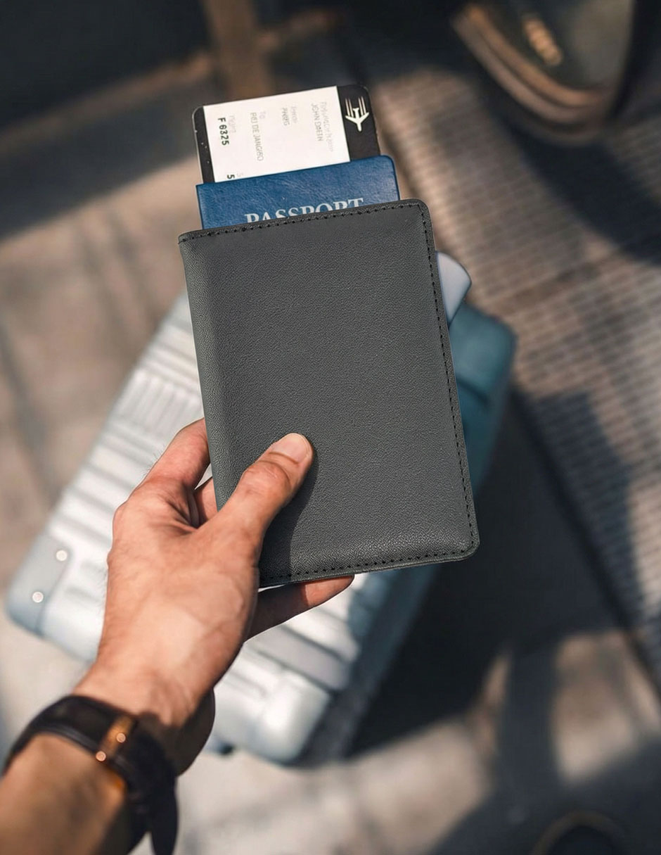 Porta pasaporte 3