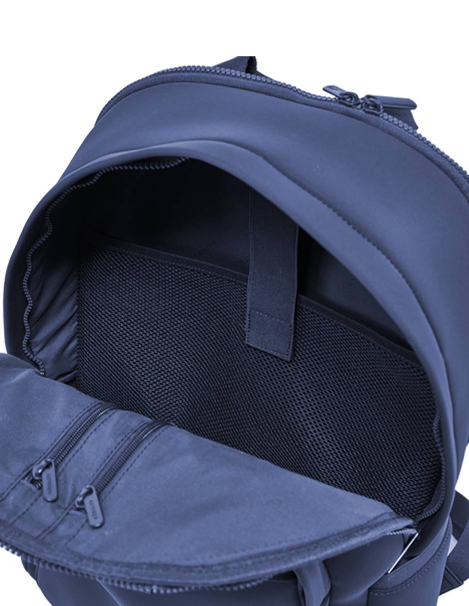 Mochila con portalaptop para hombre 6