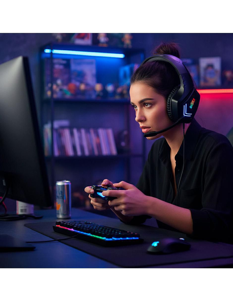 Audífonos Gamer Over-Ear alámbricos 6