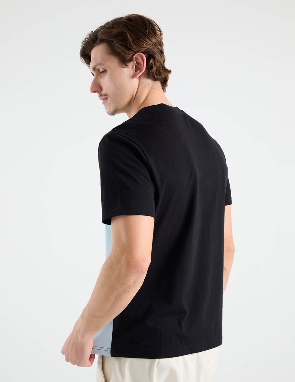 Playera cuello regular para hombre 6
