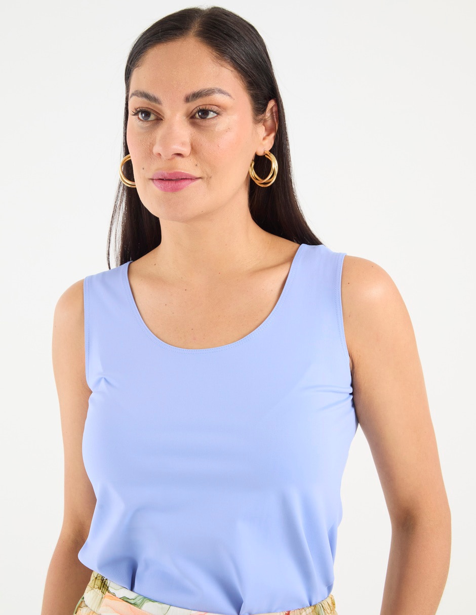 Top Chico's cuello redondo tirante ancho