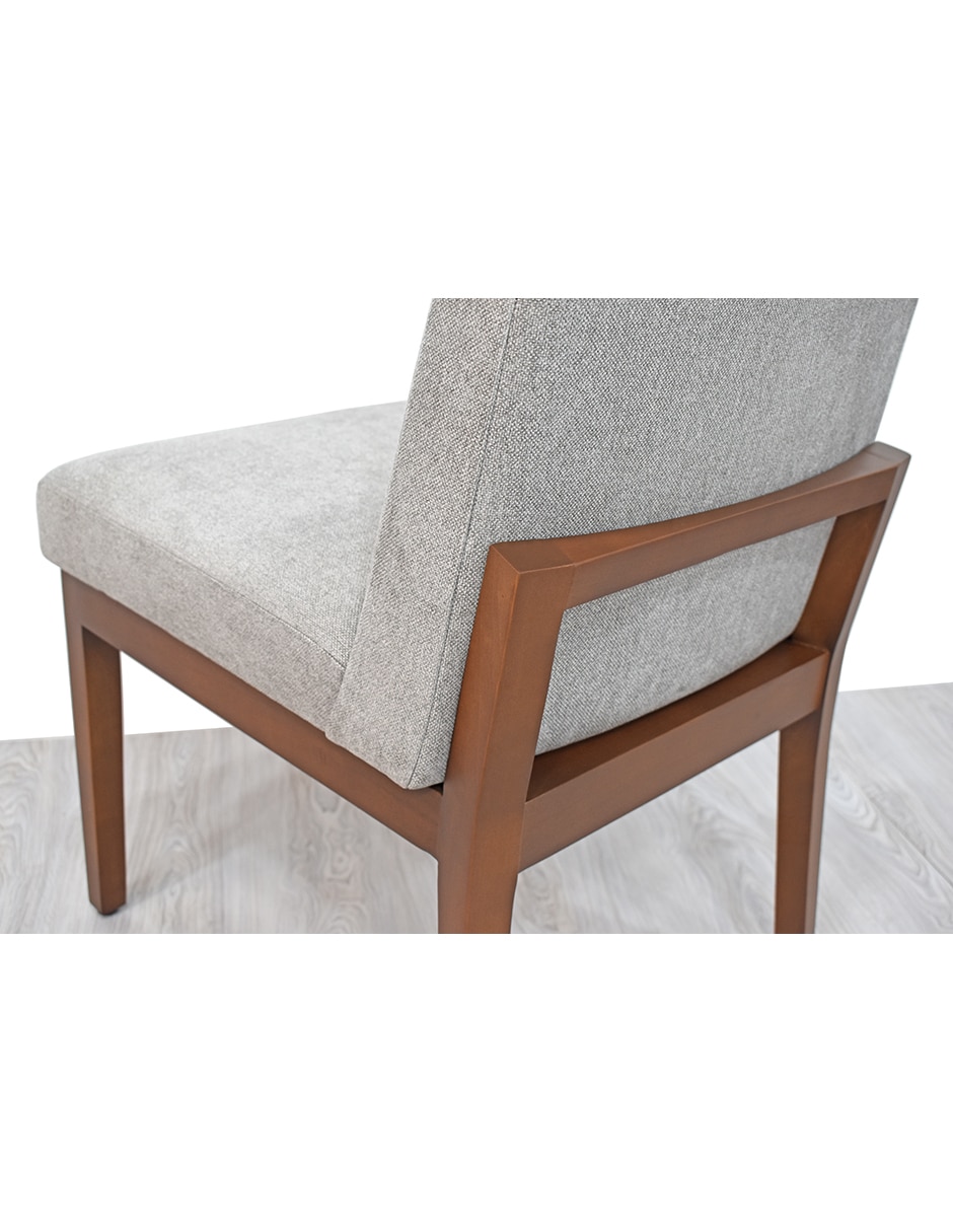 Silla de madera 11