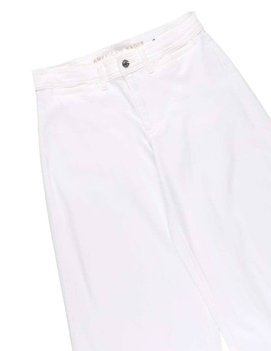 Jeans capri amplio cintura media American Eagle para mujer
