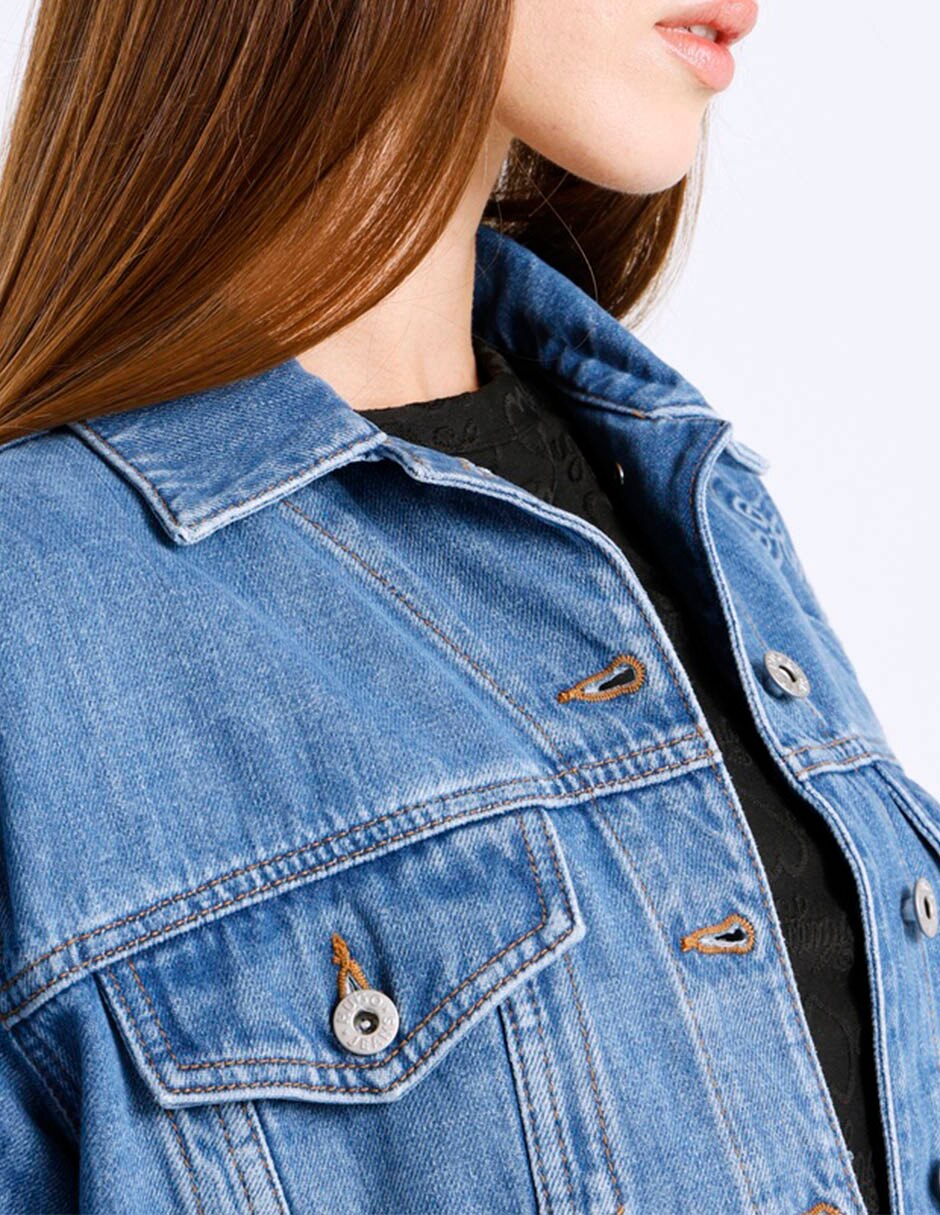Chamarra denim de mezclilla para mujer 4