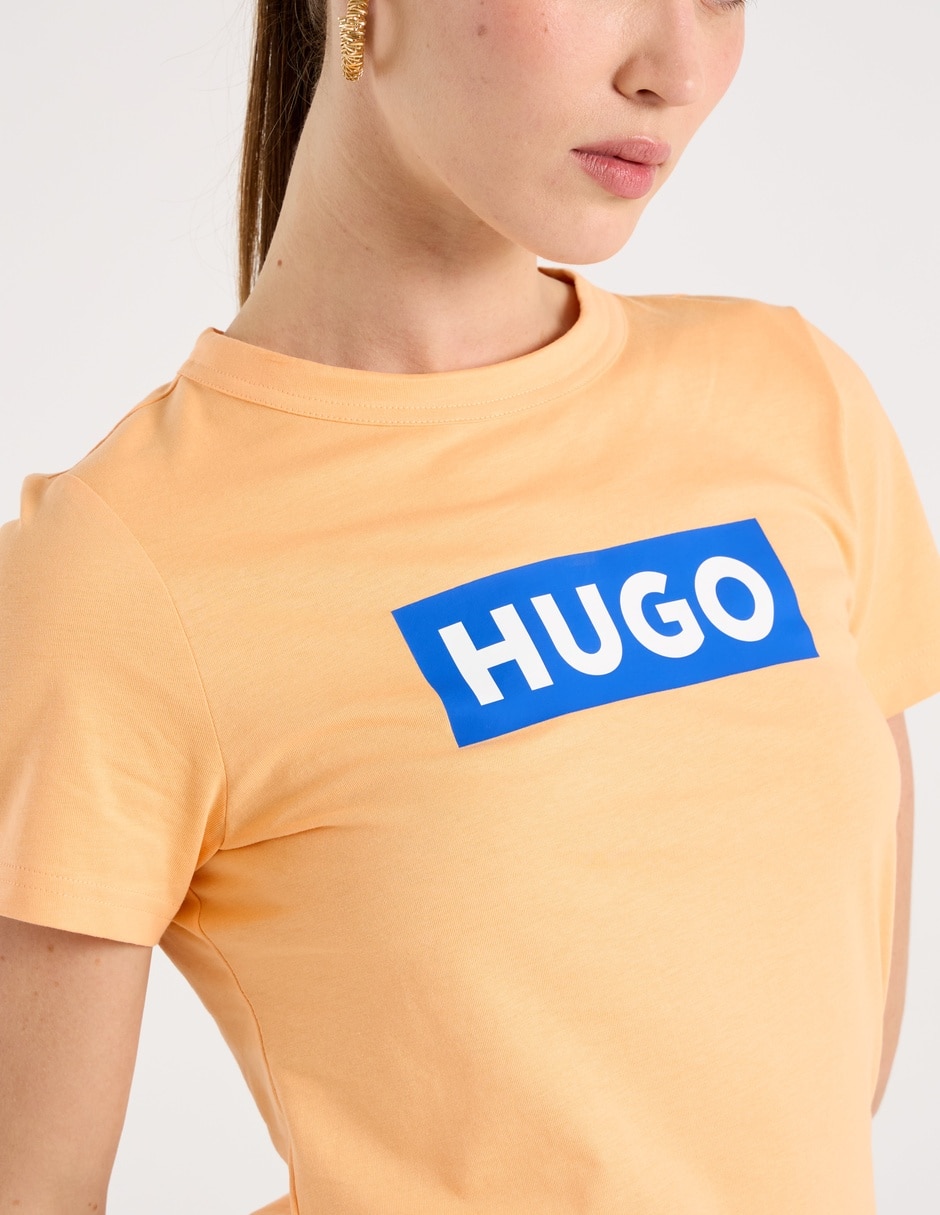 Playera manga corta cuello redondo mujer 4