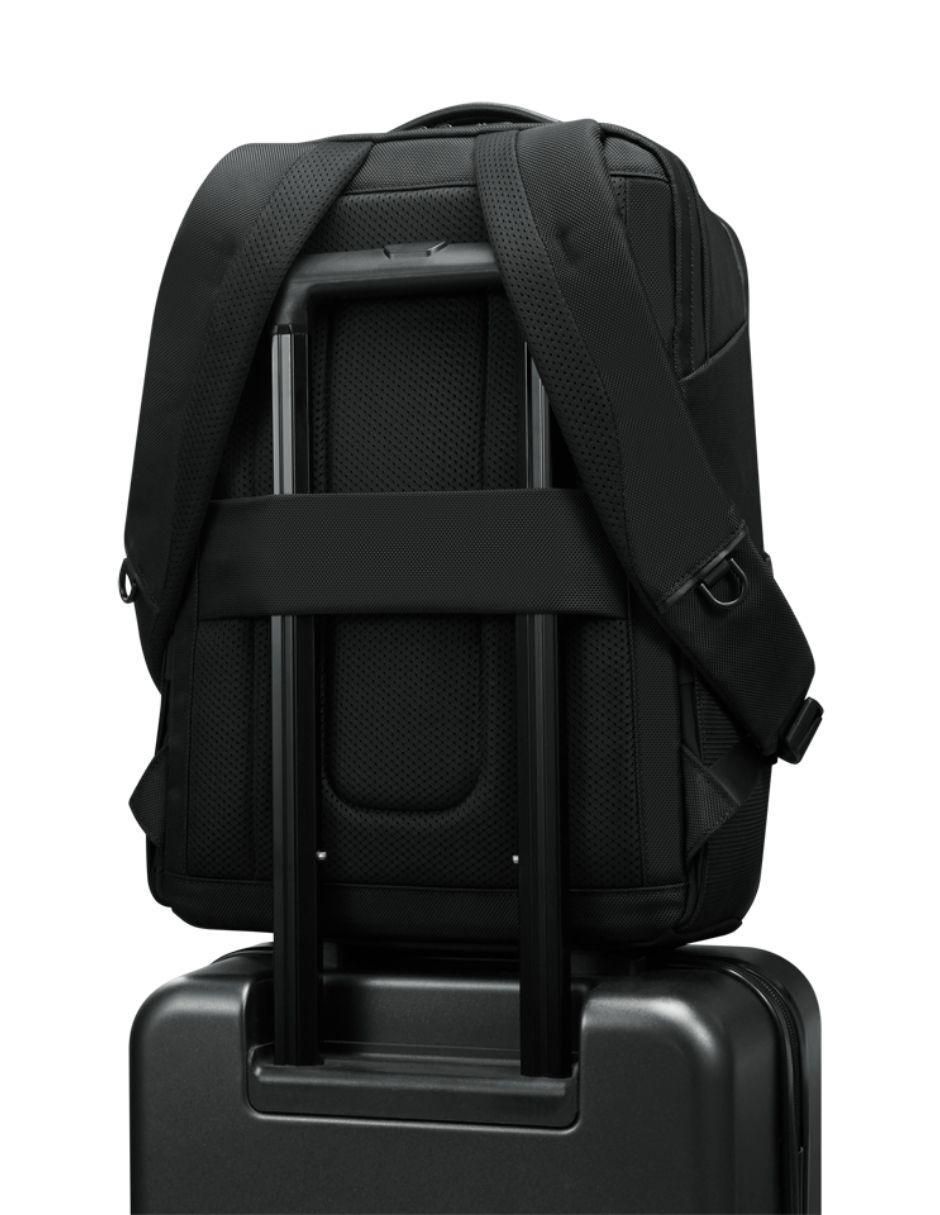Mochila con portalaptop ThinkPad impermeable 10