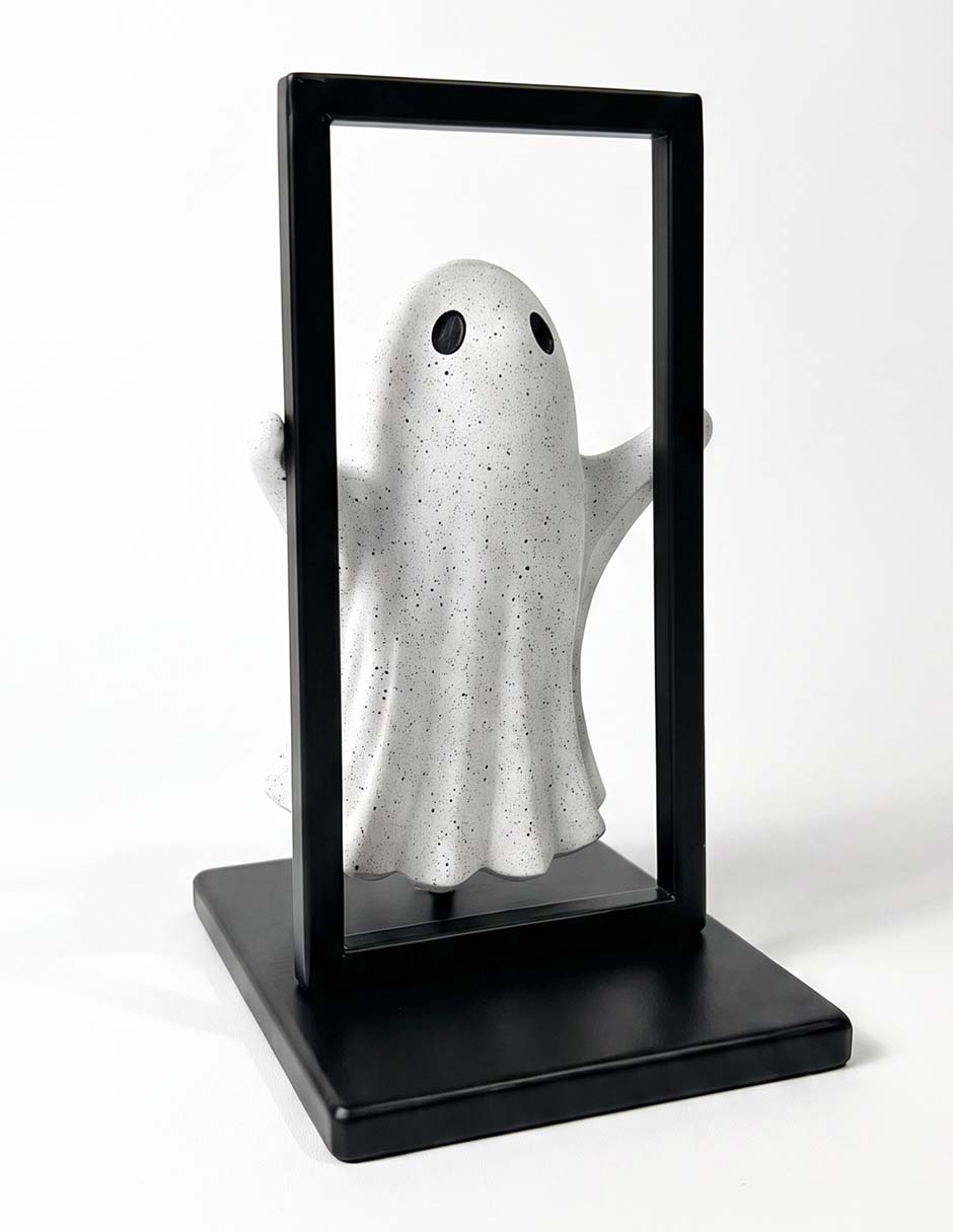 Figura decorativa de halloween con forma de fantasma