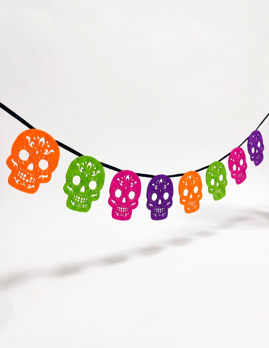 GUIRNALDA PAPEL PICADO CALAVERA 2