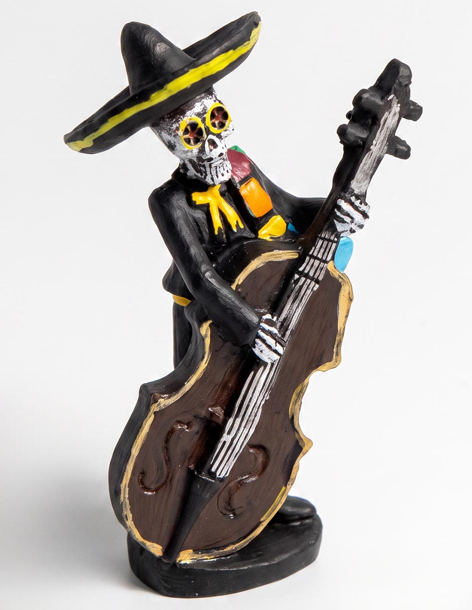 MARIACHI MINI CON CHELO 1