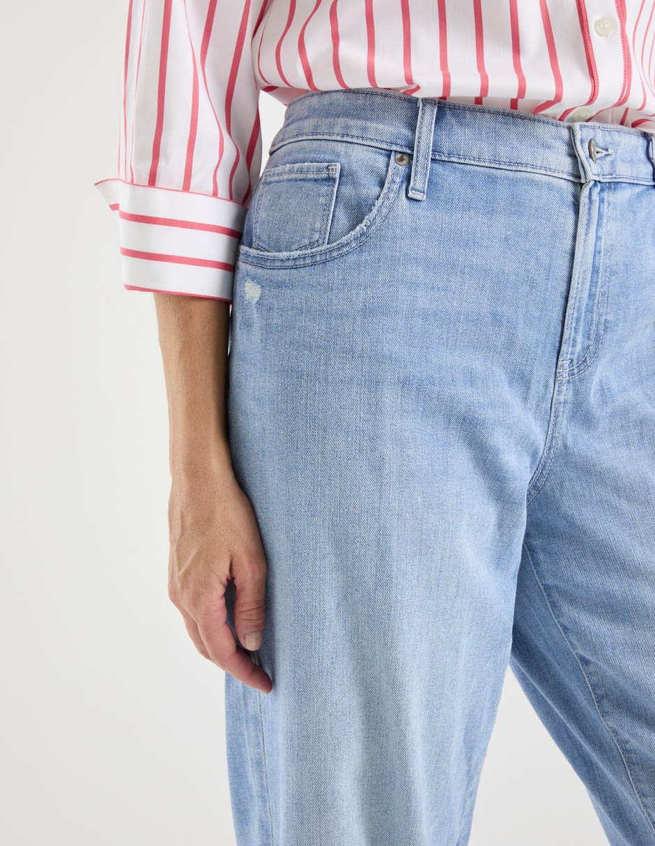 Jeans relaxed capri para mujer 4