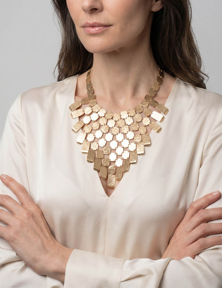 Collar 3