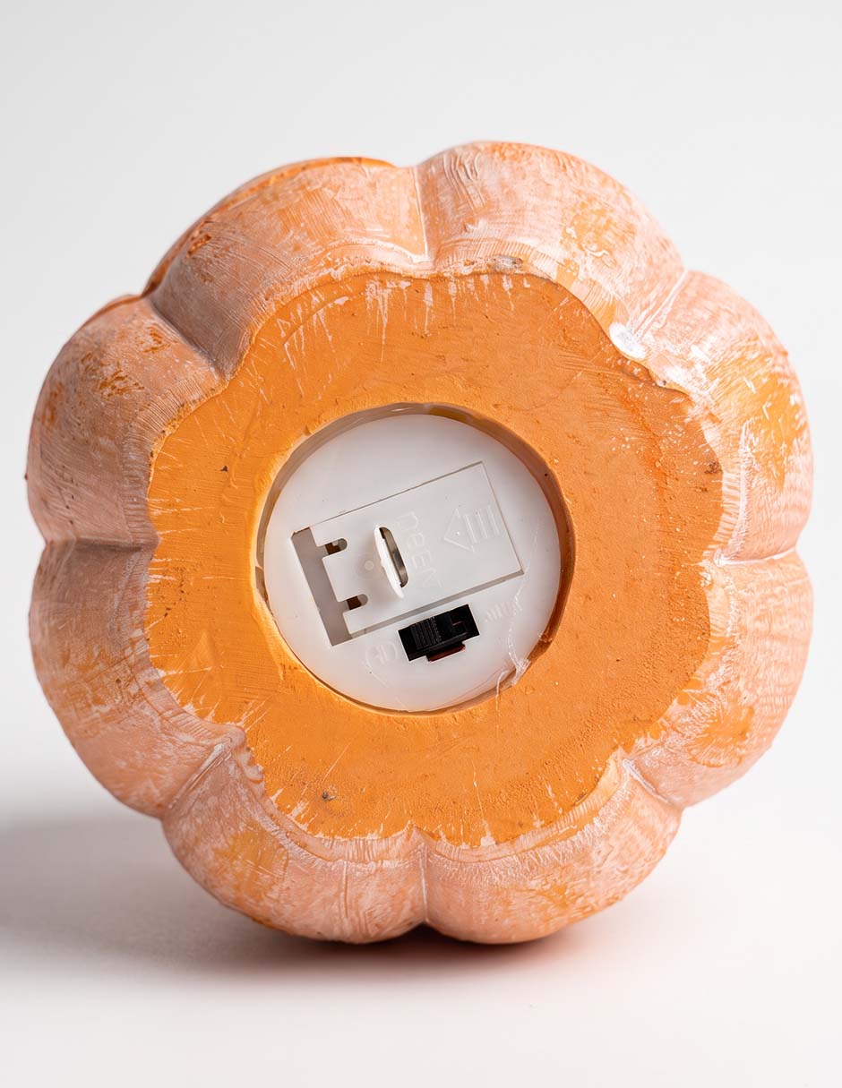 Figura decorativa cementerium con forma de calabaza