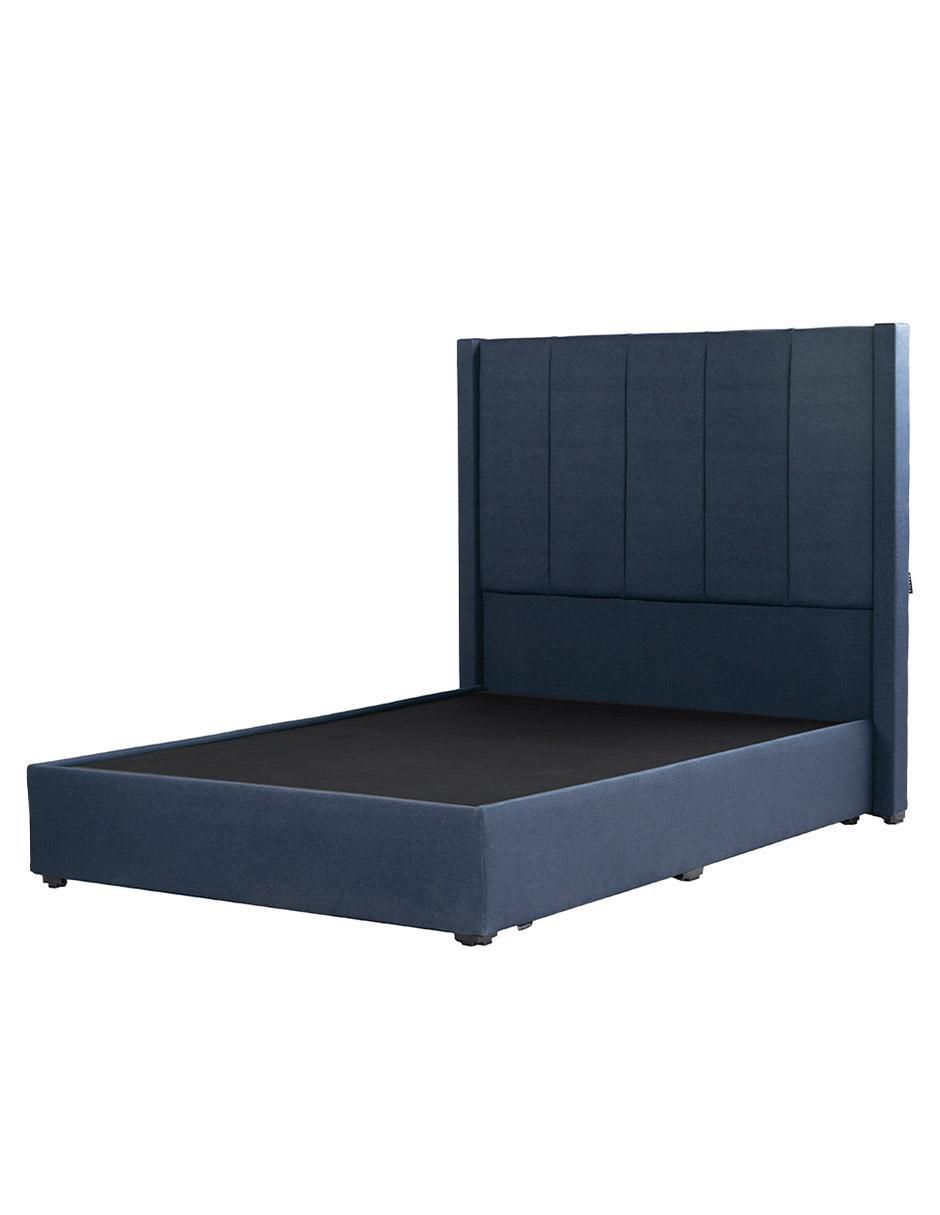 Cama de madera y tela Cama de madera y tela