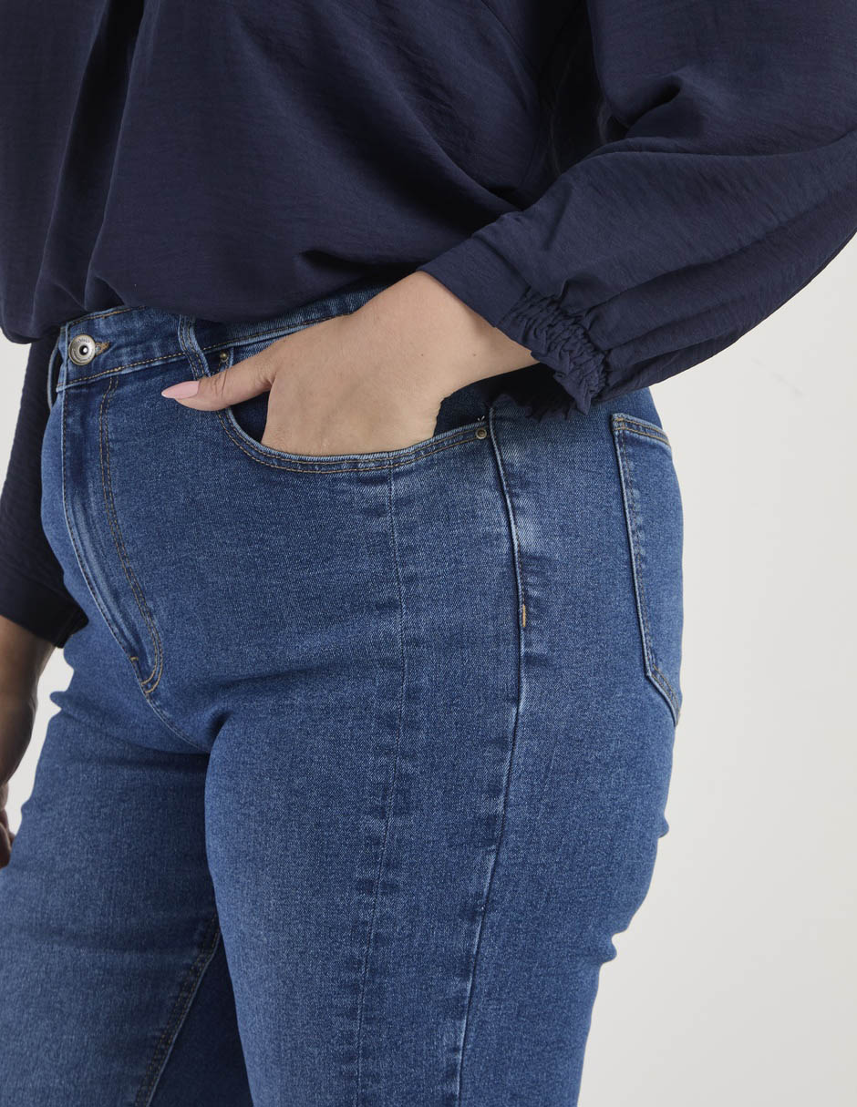 Jeans flare para mujer 5