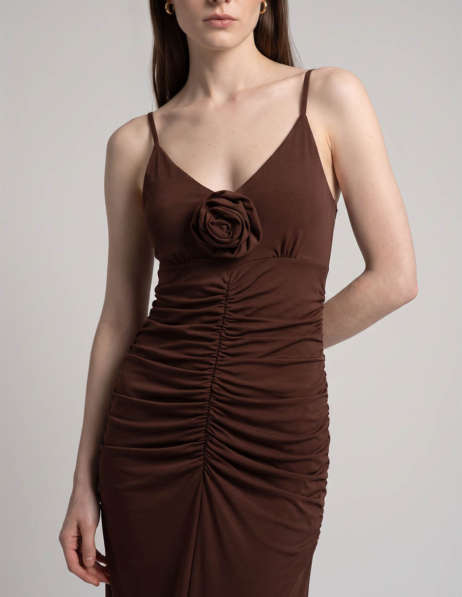Vestido largo de fiesta Bebe escote bajo