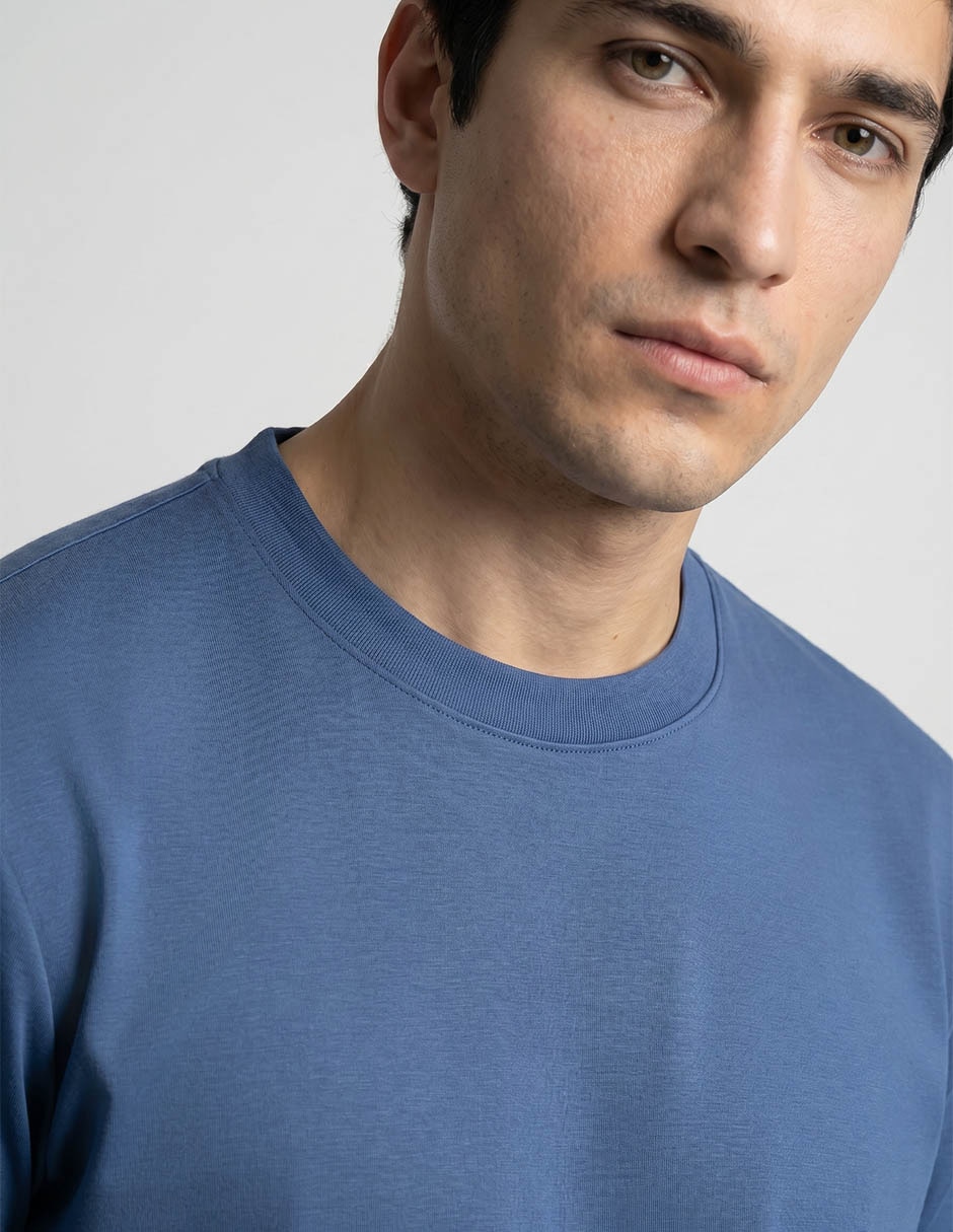 Playera cuello redondo para hombre 2