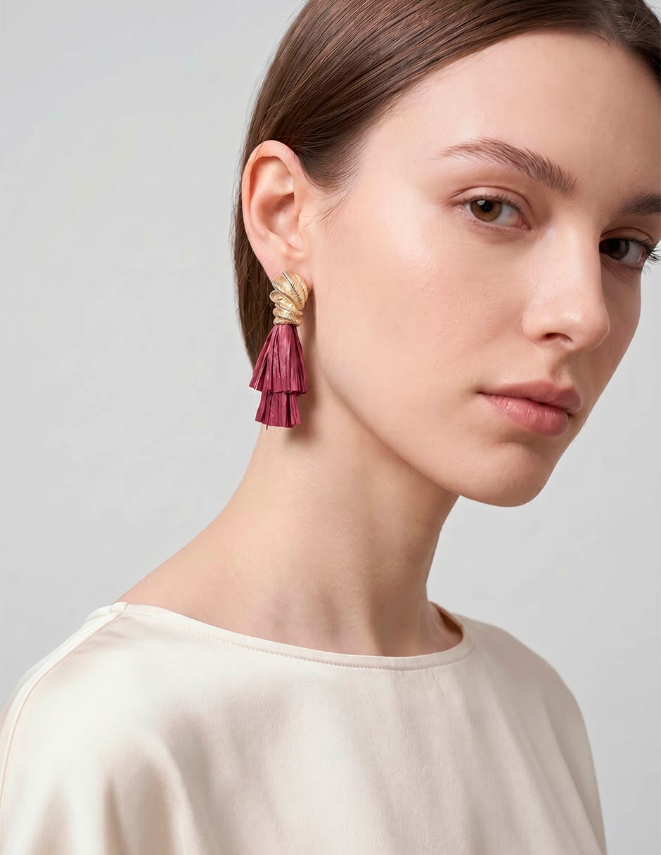 Aretes largos con acabado mate 4