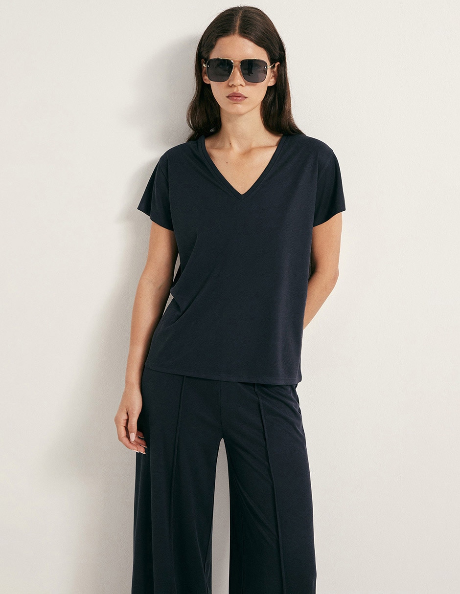 Playera cuello v para mujer 1