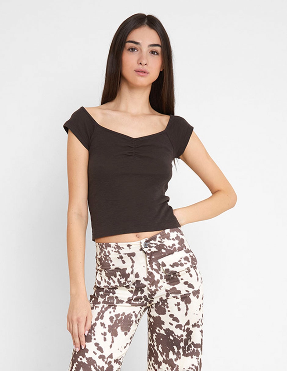 Tank top cuello V para mujer 3