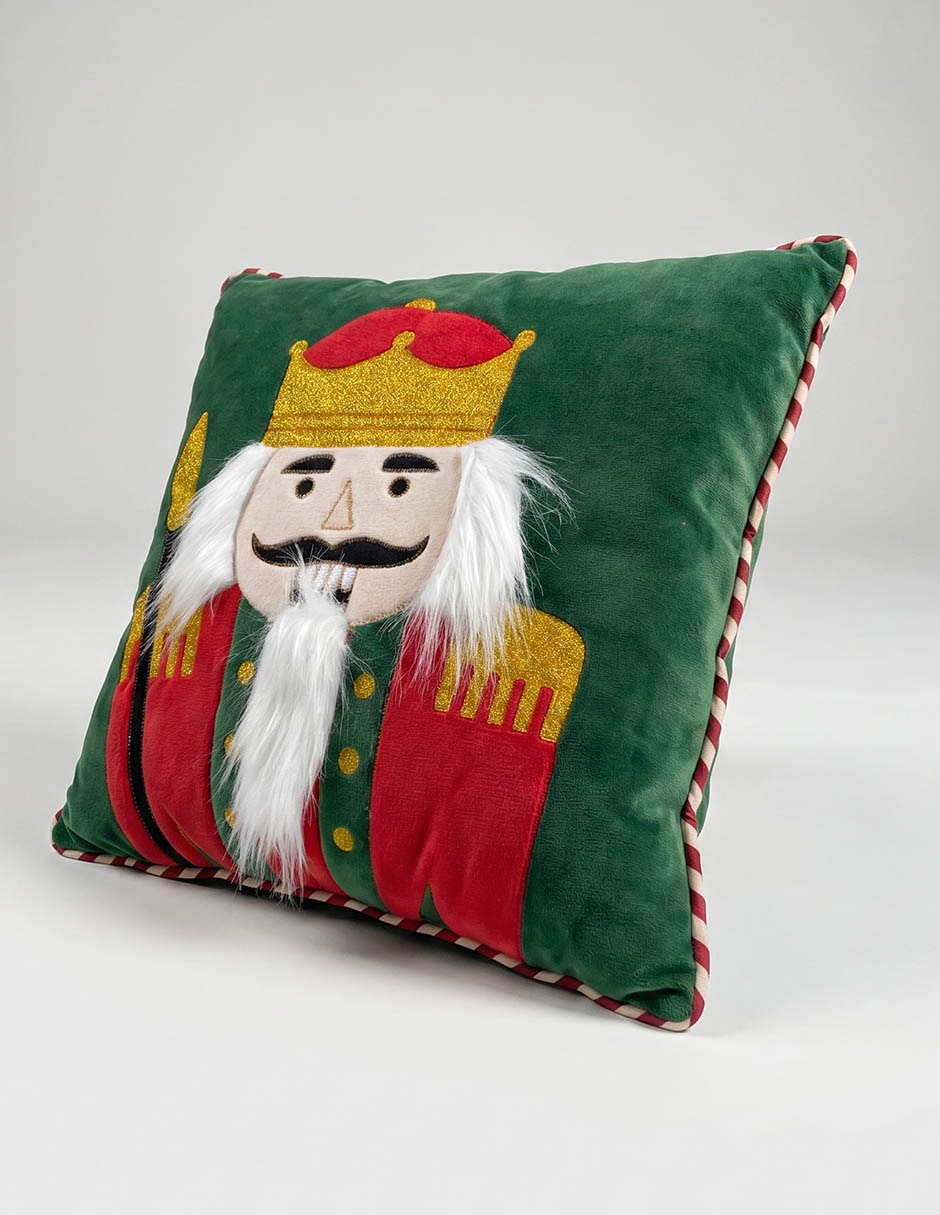 Cojín decorativo cascanueces 2