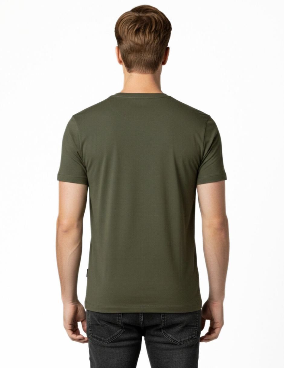 Set playera cuello redondo para hombre 5