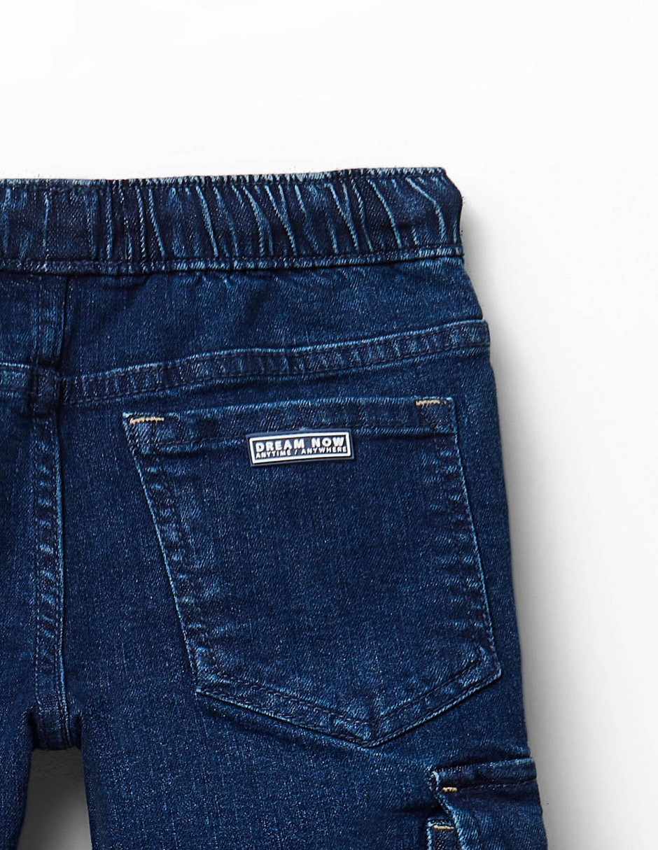 Jeans straight lavado osbcuro para niño 2